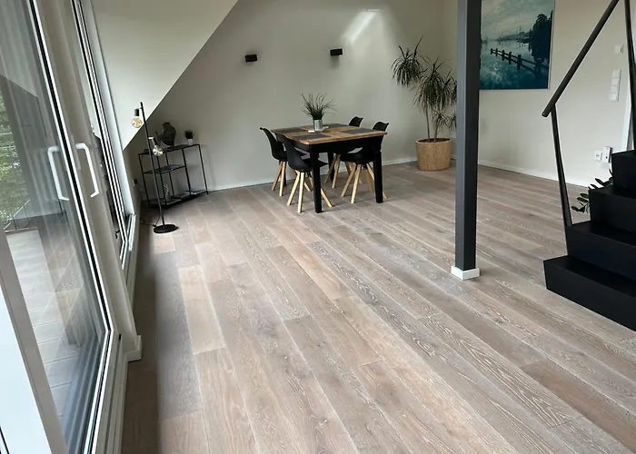 Aussergewoehnlich Ferienwohnung Im Villenviertel